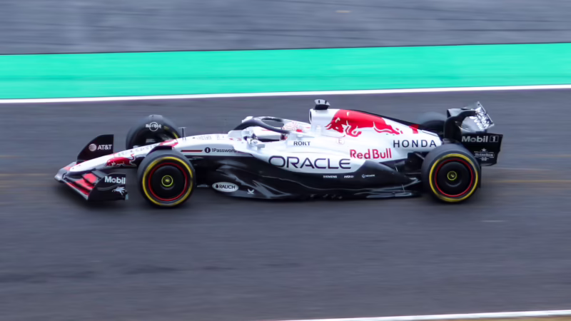 ¿Red Bull fabricará coches de carretera?