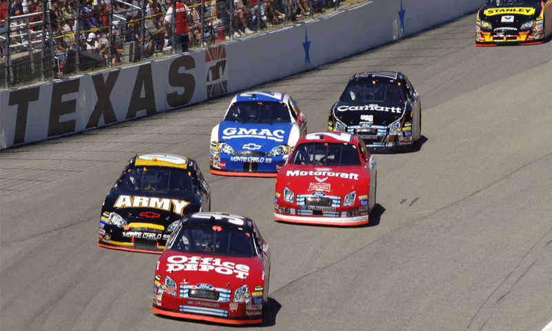 ¿Qué carrera de autos es el fin de semana de Memorial Day?