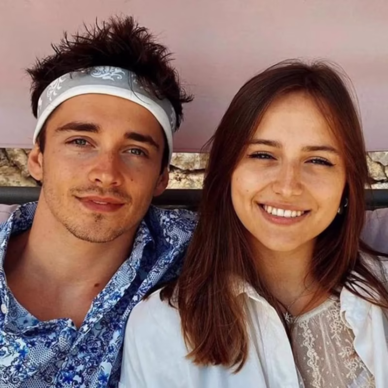 ¿Quién es la novia de Charles Leclerc en 2025?