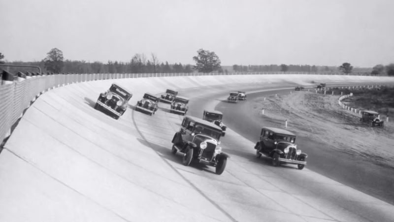 ¿Cómo impactan los automóviles en la sociedad?