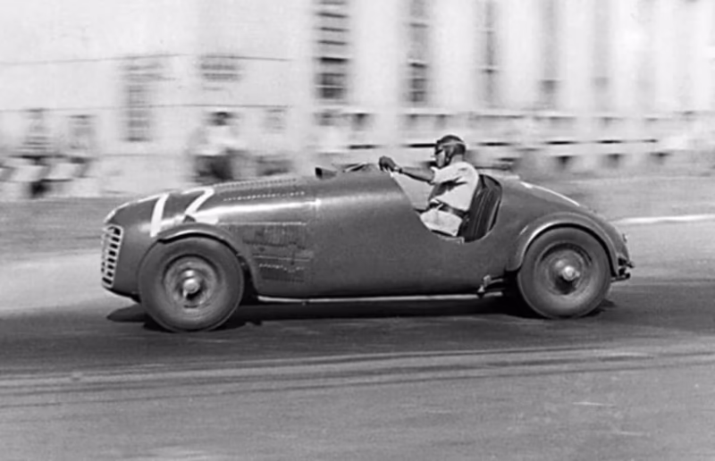 ¿Cómo empezó Ferrari a fabricar coches?