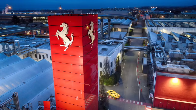 ¿De qué material está hecho un Ferrari?