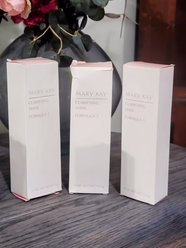 ¿Cuánto tiempo se deja la mascarilla de Mary Kay en la cara?