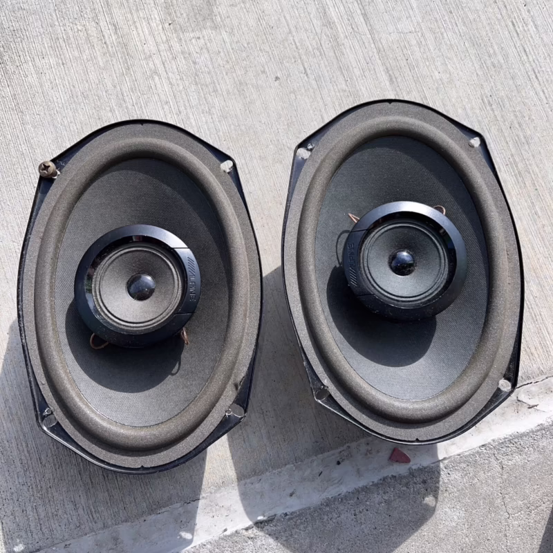 ¿Dónde se fabrica Alpine?