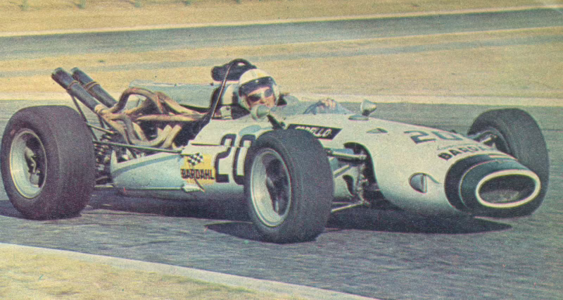 ¿Cómo se llama el cuello de los pilotos de F1?