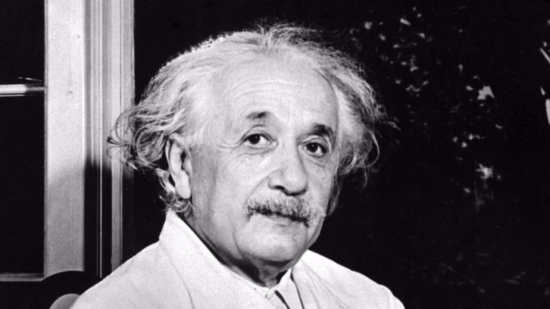 ¿Qué fórmula inventó Einstein?