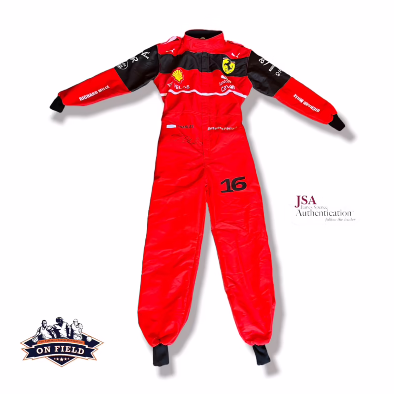 ¿Cuánto cuesta un traje profesional de F1?