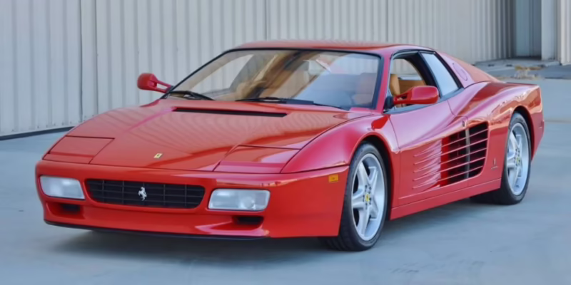 ¿Cuál es la velocidad máxima del Ferrari Testarossa?
