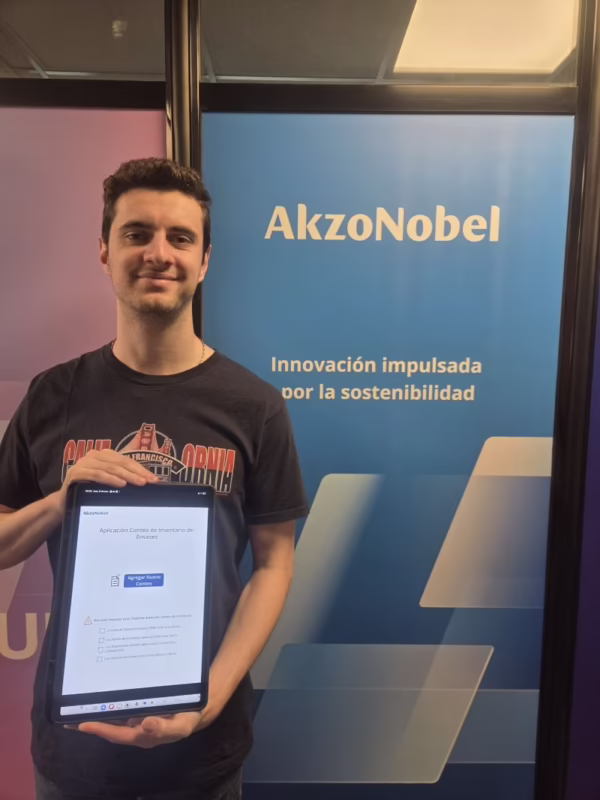 ¿Quién es Diego Ferrari?