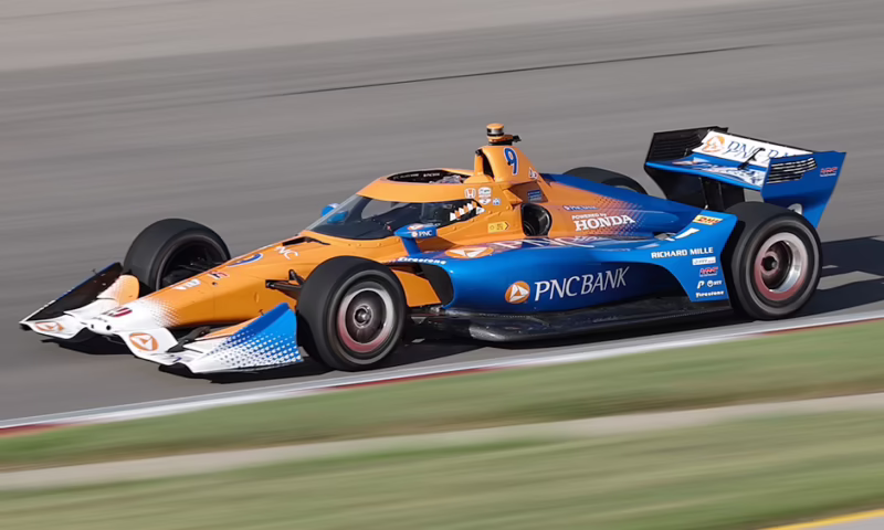 How many times has Scott Dixon won IndyCar?