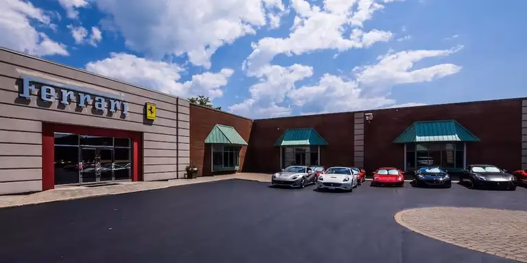 ¿Cuál es el color oficial de Ferrari?