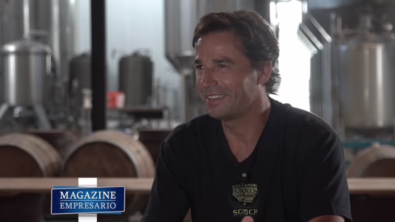 ¿Quién compró Antares?