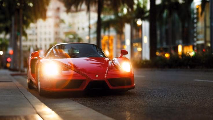 ¿Cuál es una frase famosa de Enzo Ferrari?