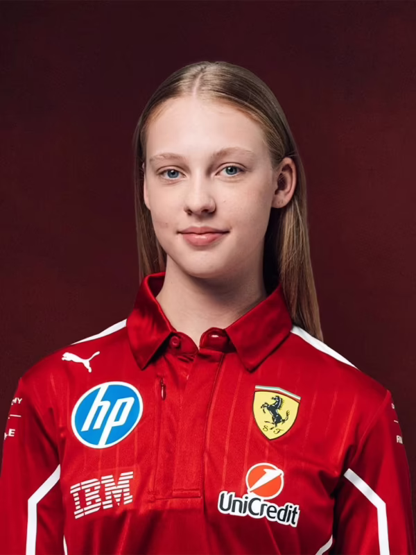 ¿De donde es Aurelia Nobels?