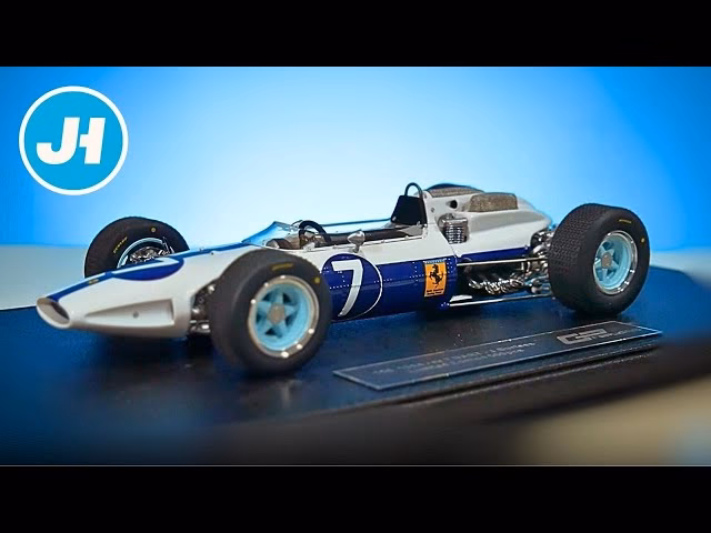 ¿Qué motor tiene el Ferrari 158 f1?