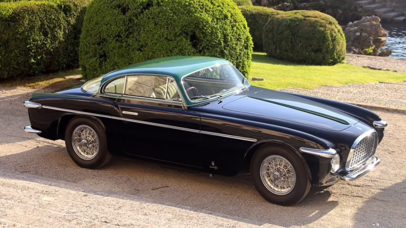 What engine is in the Ferrari 212 export?