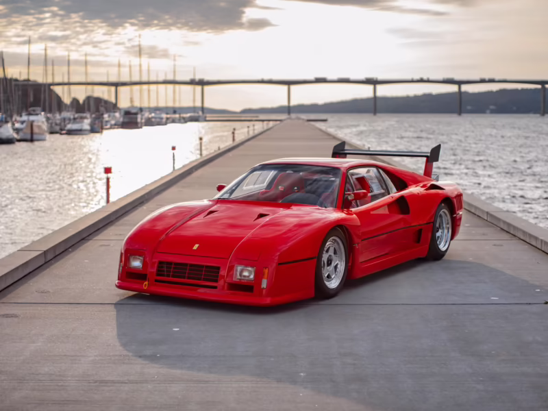 Qual è la Ferrari simile alla F40?