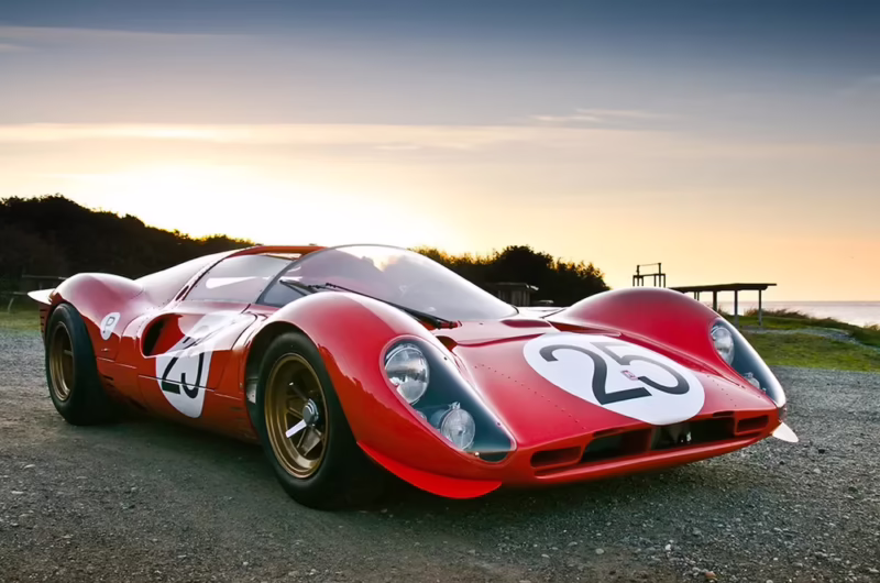 ¿Qué hizo que el Ferrari 330 P4 fuera tan especial?