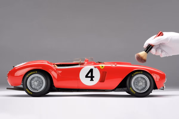 Did the Ferrari 330 P4 win Le Mans?