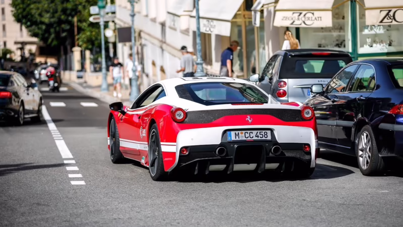 How many Ferraris are there in Monaco?