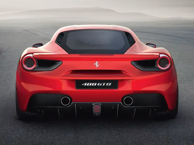 ¿Cuál es la velocidad máxima del Ferrari 488 GTB?
