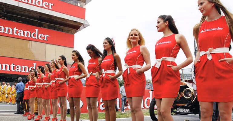 What happened to the F1 pit girls?