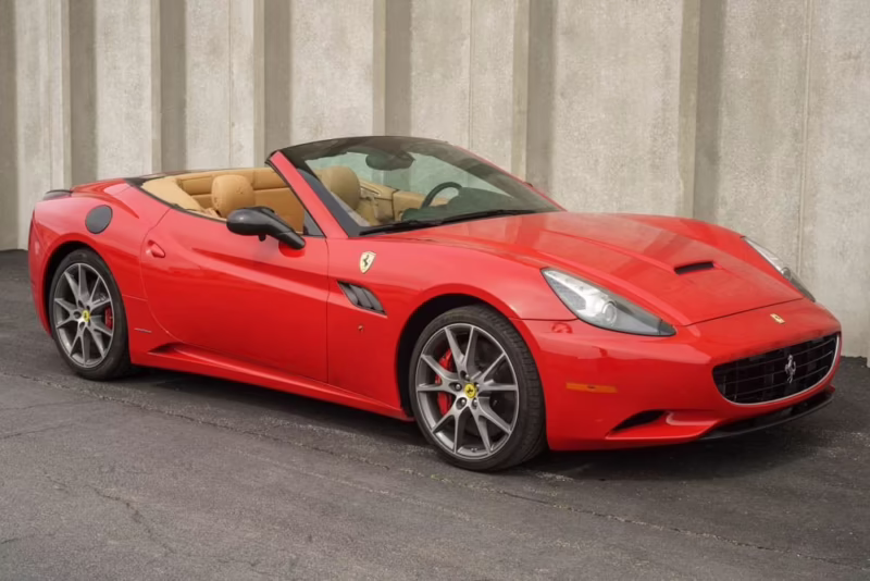 ¿Ferrari California 2011 precio?