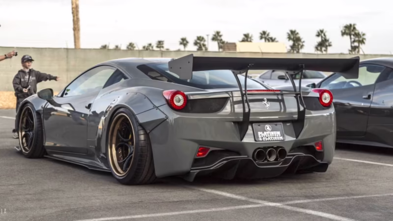 ¿Cuanto cuesta el Ferrari Portofino?