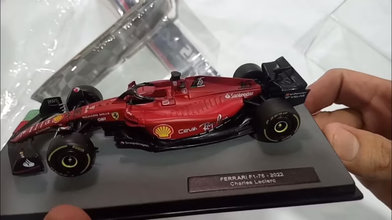 ¿Cómo se llama el Ferrari de Hamilton?