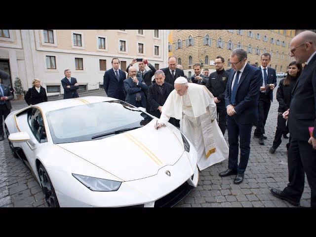 ¿Qué Ferrari le regalaron al Papa?
