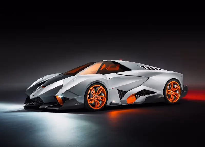 ¿Cuanto vale el Lamborghini egoista en dolares?