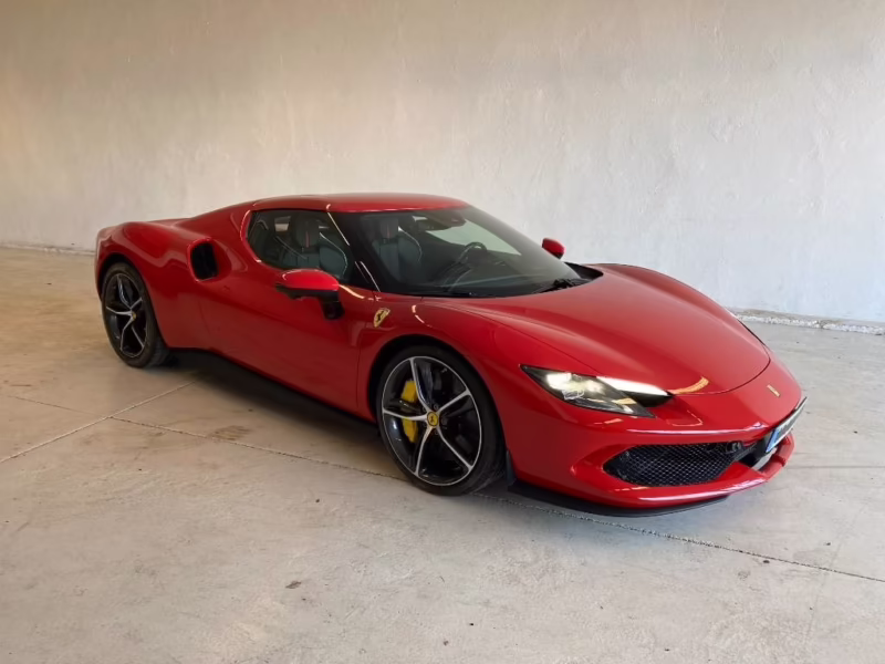 ¿Cuánto cuesta un Ferrari en Paraguay?