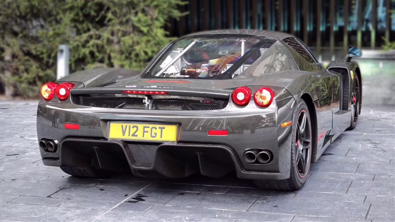 Is Ferrari made of carbon fiber?