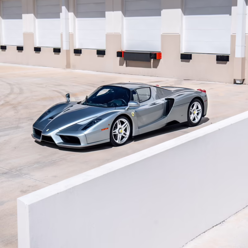 ¿Cuanto vale un Enzo 2004?