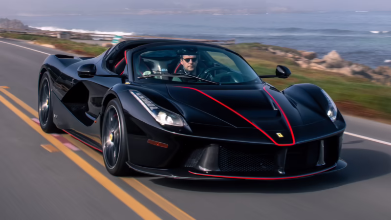 Is LaFerrari made of carbon fiber?