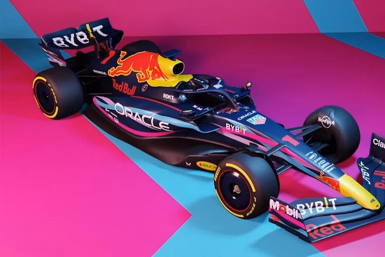 ¿Cómo se llama el diseñador de autos argentino?