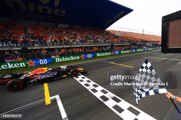 What is the finish line called in F1?