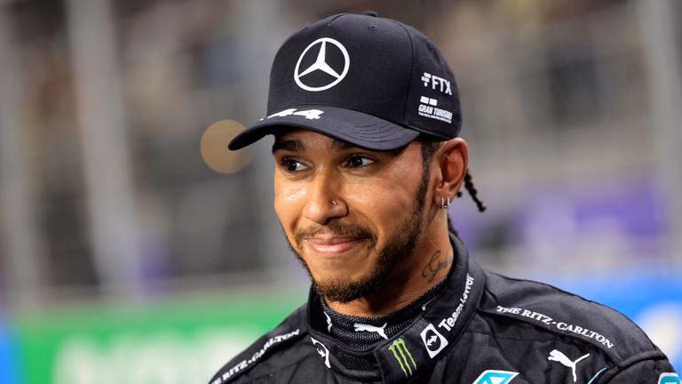 ¿Qué le sucedió a Lewis Hamilton?