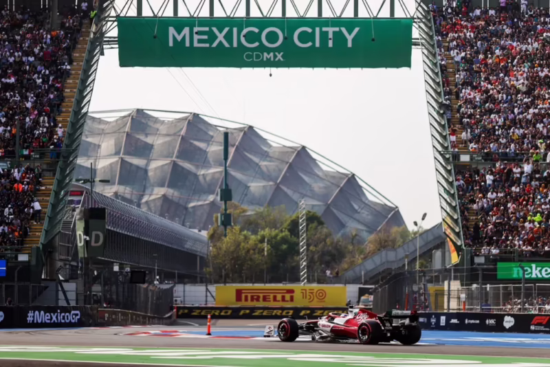 How early should I book F1 2025 tickets?