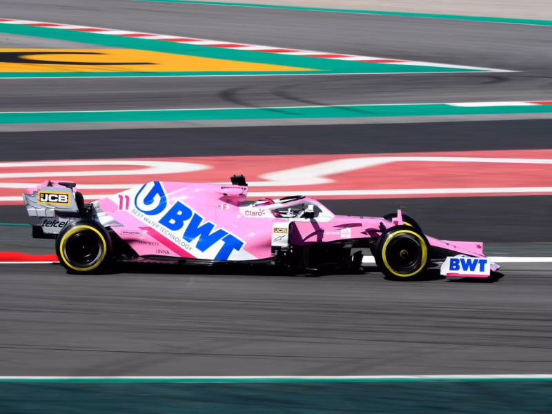 ¿Cómo se llama el equipo rosa de F1?