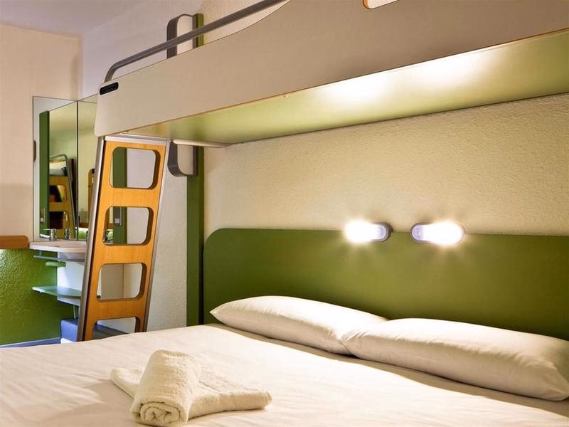 What time is check out at Ibis Budget Barking?