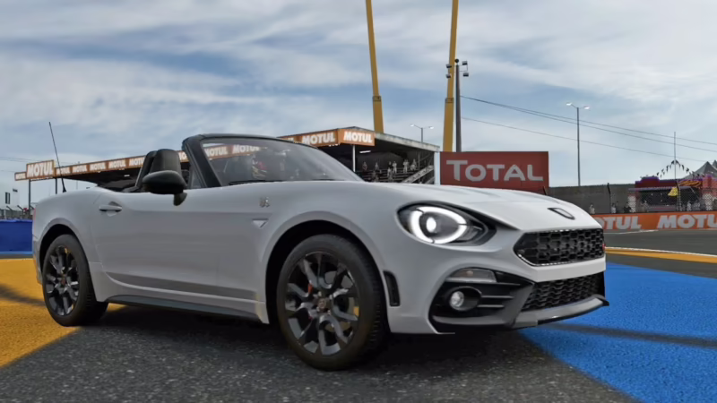 Does Forza have a Chrysler?