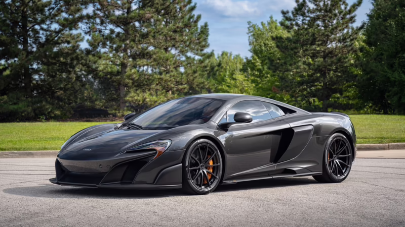¿Cuánto vale un McLaren 675LT?