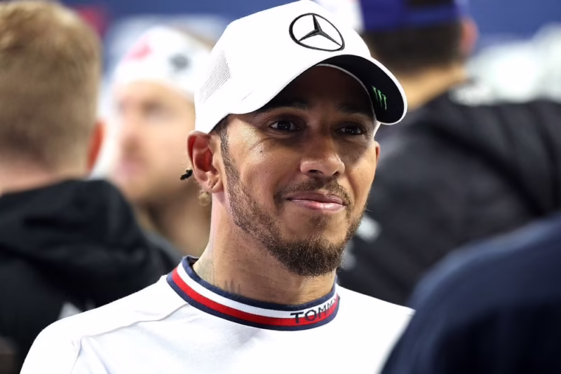 ¿Cuál es la frase de Lewis Hamilton?