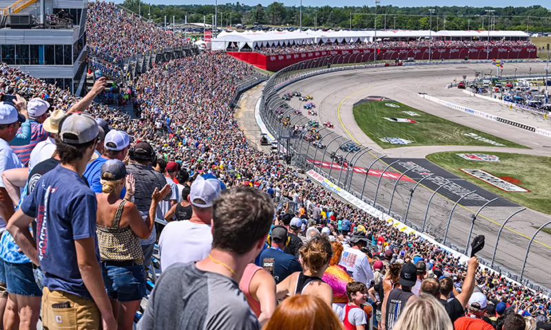 How to buy tickets for IndyCar?