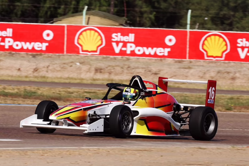 ¿Qué edad tiene Marcelo Bugliotti?