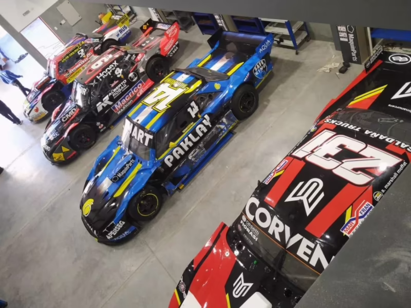 ¿Qué pilotos tiene Maquin Parts Racing?