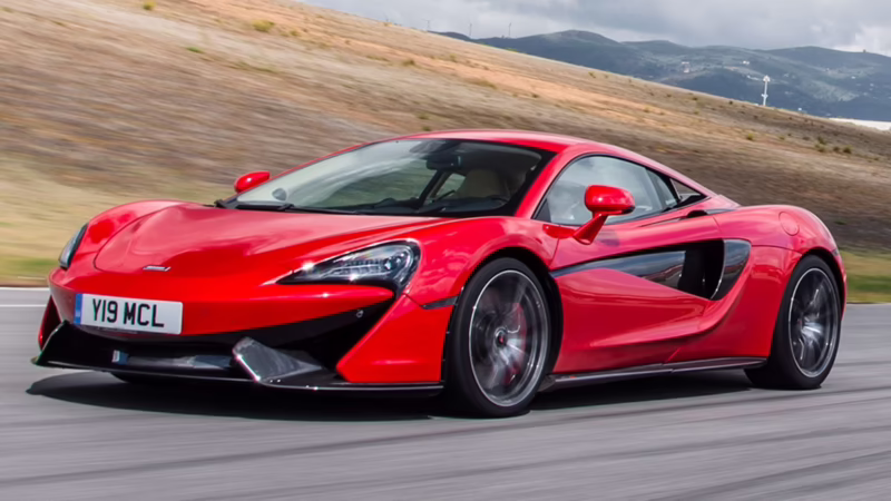 Is the 570S AWD?