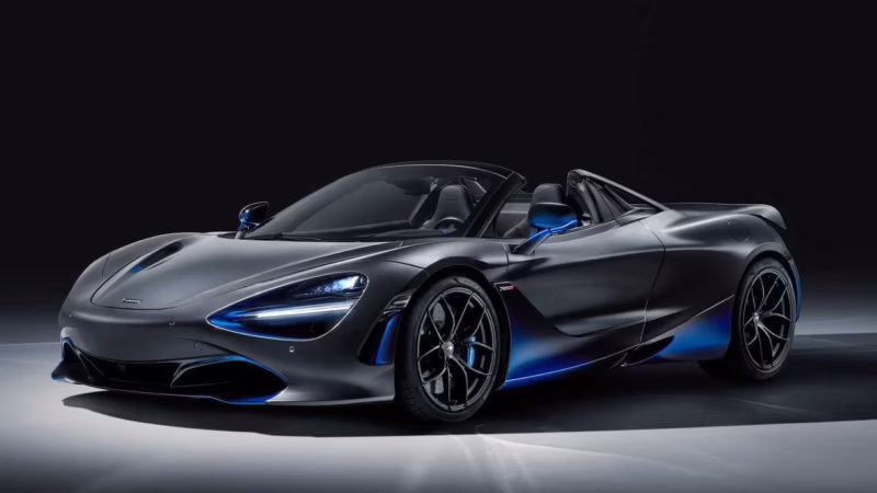 Is the McLaren 720S 4 wheel drive?