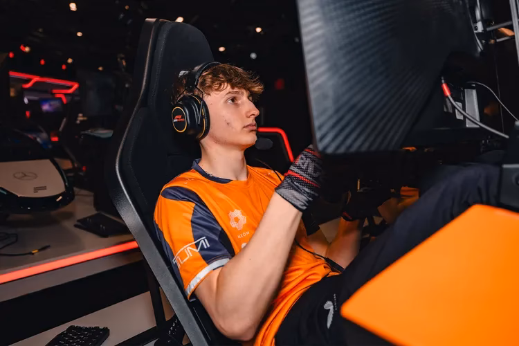 Is McLaren's Formula E team shut down after failing to secure a buyer?